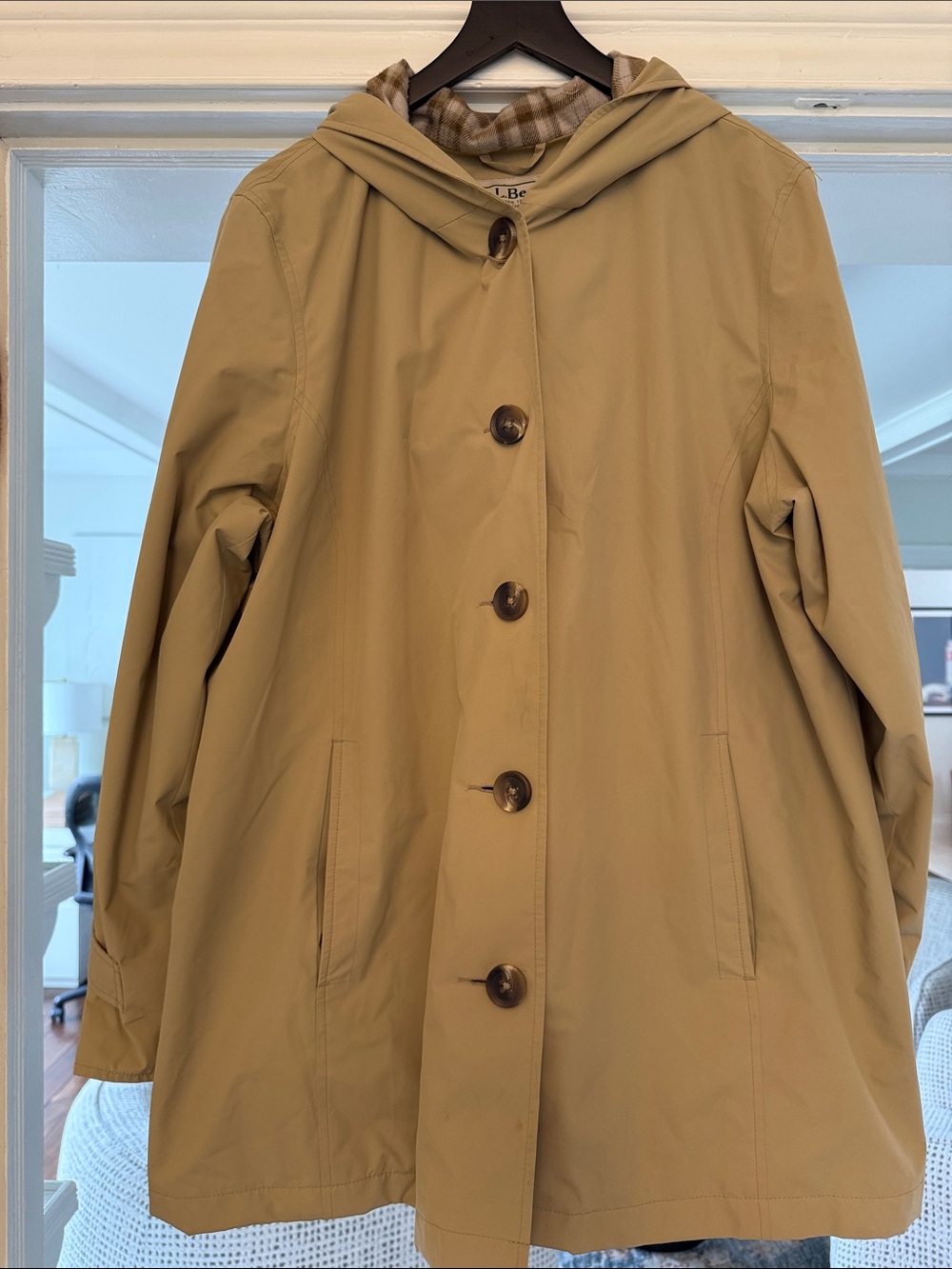L.L. Bean Hooded Trench Coat in Khaki Women’s XL - Picture 1 of 5